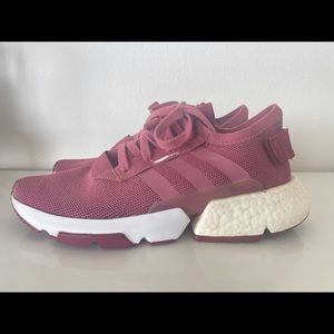 Adidas POD S 3.1- wmns size 8 Maroon